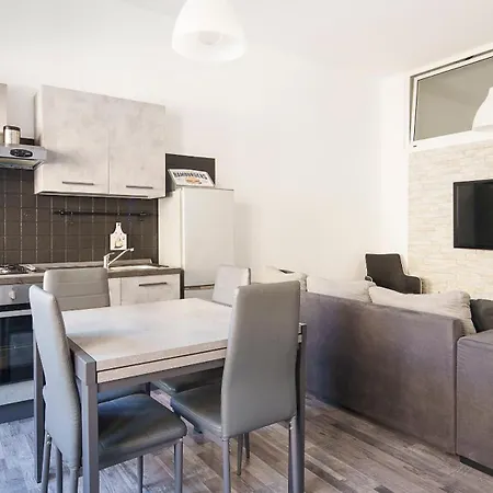 Casa Arena * Όλμπια